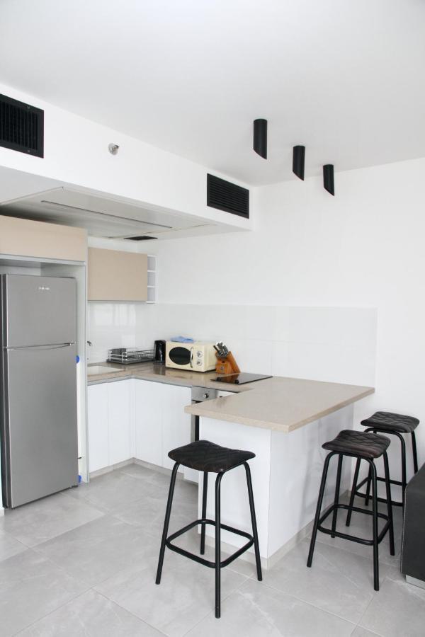 Apartments4You Leonardo 17 Bat Jam Exteriér fotografie